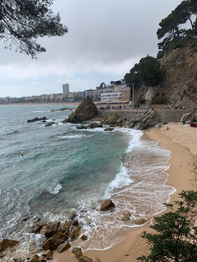 Kelly'S Beach Home Λορέτ Ντε Μαρ Εξωτερικό φωτογραφία